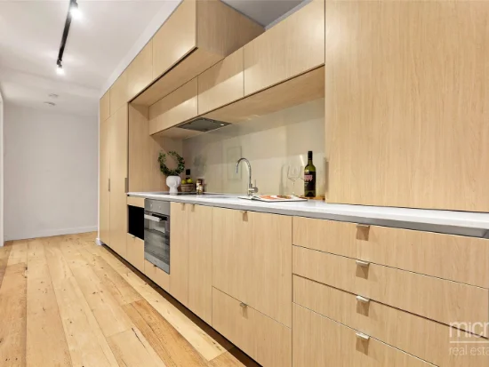 406/97 Palmerston Crescent, South Melbourne, Vic 3205-Image
