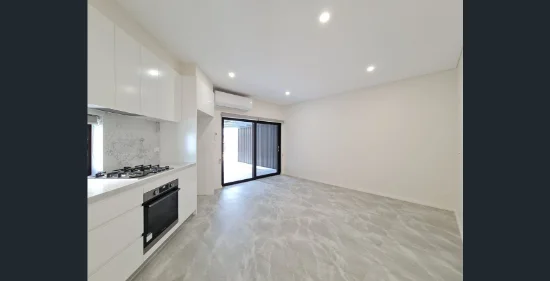 40A Treloar Place, Edensor Park NSW 2176-Image