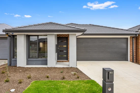 41 Buttercup Cres, Armstrong Creek, Vic 3217 - For Rent