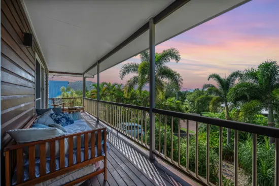 41 Compass Crescent, Nelly Bay, Qld 4819