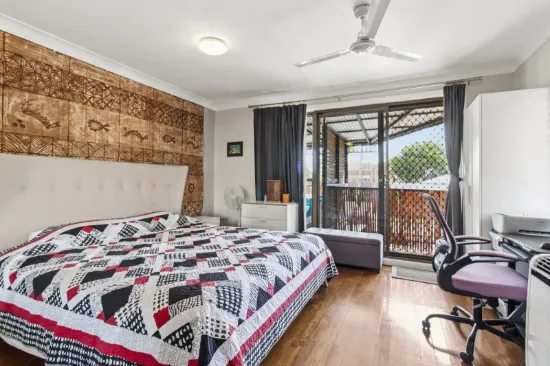 41 Frank Street, Labrador, Qld 4215-Image