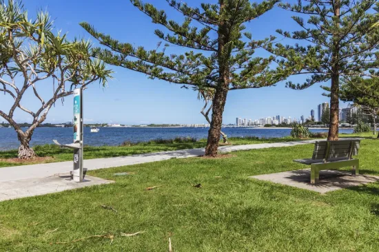 41 Frank Street, Labrador, Qld 4215-Image