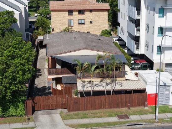 41 Frank Street, Labrador, Qld 4215-Image