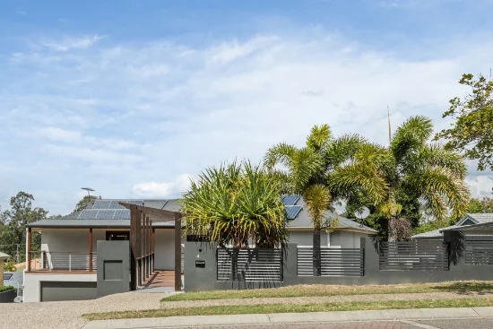 41 Hillenvale Avenue, Arana Hills, Qld 4054