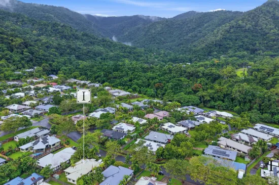 41 Huntley Crescent, Redlynch, Qld 4870