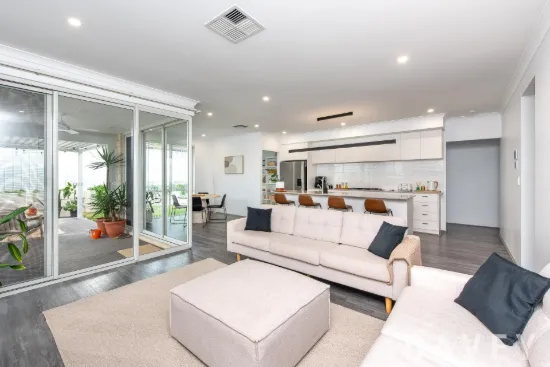 41 Johnston Way, Padbury, WA 6025