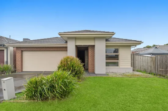41 Lineham Drive, Cranbourne East VIC 3977-Image