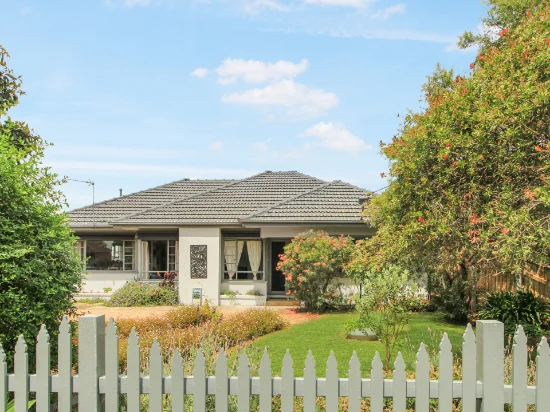41 Macrae Street, East Bairnsdale, Vic 3875
