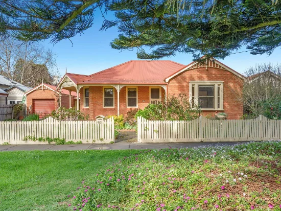 41 Regent Street, Port Fairy, Vic 3284