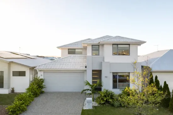 41 Sally Crescent, Nirimba, Qld 4551