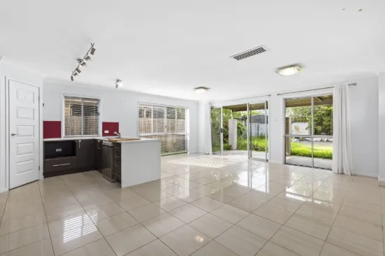 41 Strathmore Street, Kedron, Qld 4031