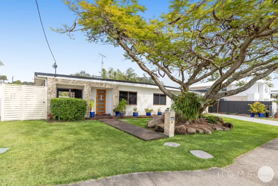 41 Surf Road, Alexandra Headland, Qld 4572 - For Sale