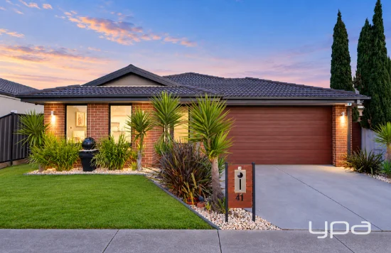 41 Whisper Boulevard, Point Cook, Vic 3030