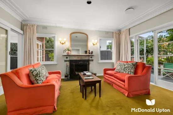 41 Woodland St, Essendon, Vic 3040