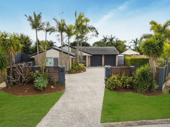 42 Adaminaby Drive, Helensvale QLD 4212 - For Rent