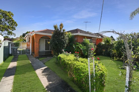 42 Albury Street, Yagoona, NSW 2199