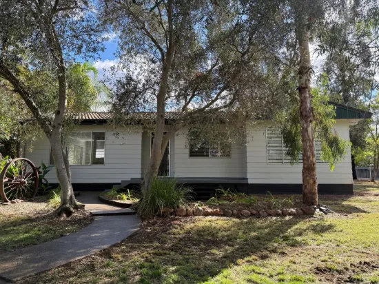 42 Barraba Street, Manilla, NSW 2346