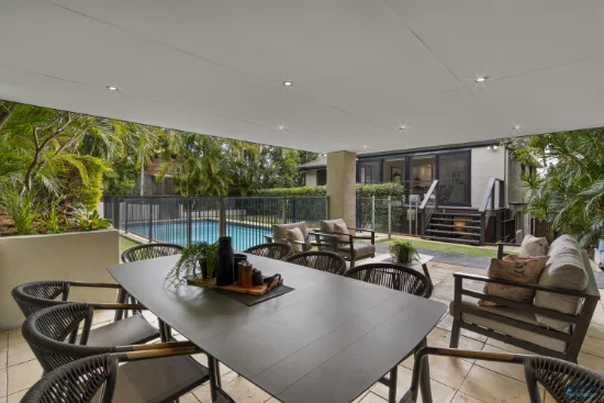 42 Brownie Street, Jamboree Heights, Qld 4074