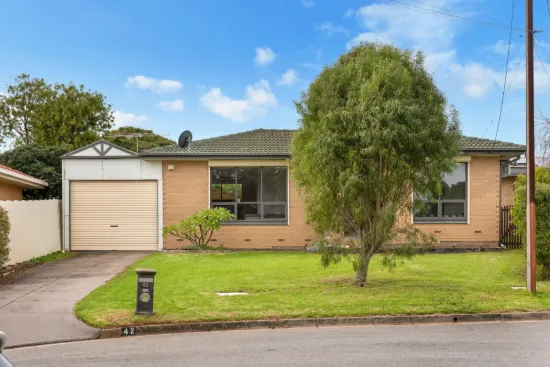 42 Burns Court, Morphett Vale, SA 5162
