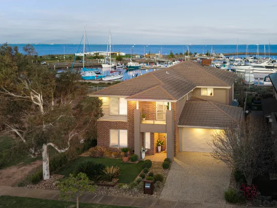 42 Catamaran Drive, Werribee South, Vic 3030