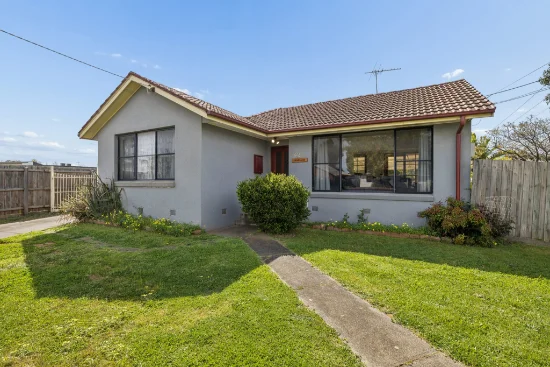 42 Centenary Crescent, Werribee, Vic 3030