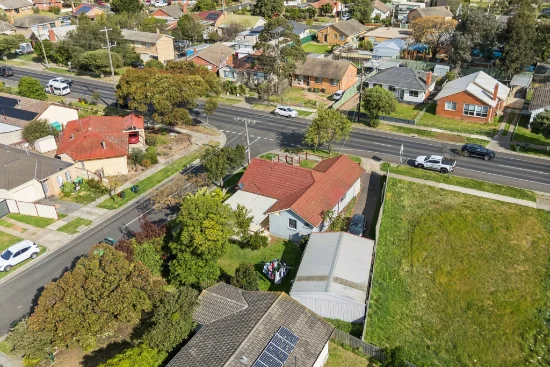 42 Centenary Crescent, Werribee, Vic 3030-Image