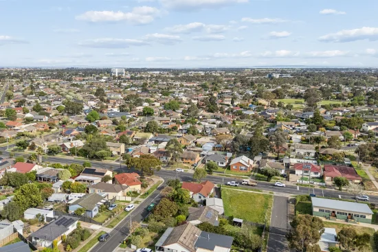 42 Centenary Crescent, Werribee, Vic 3030-Image