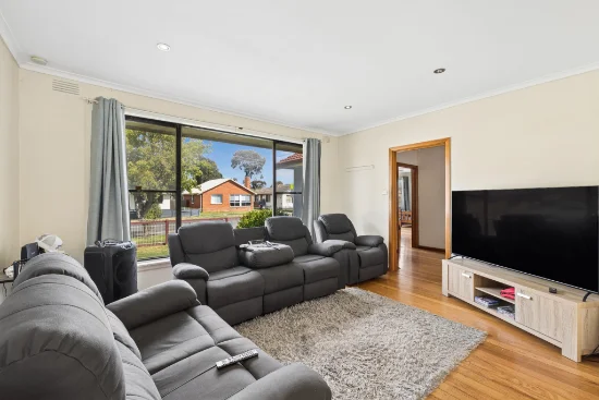 42 Centenary Crescent, Werribee, Vic 3030-Image