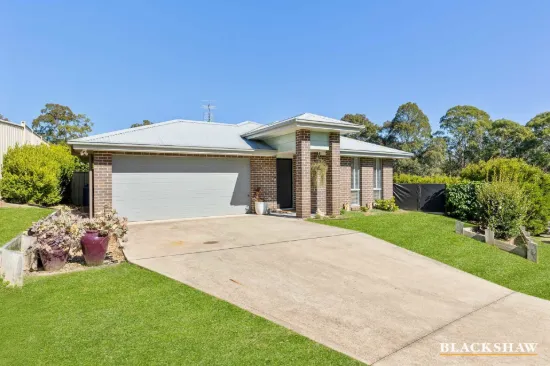 42 Courtenay Crescent, Long Beach, NSW 2536