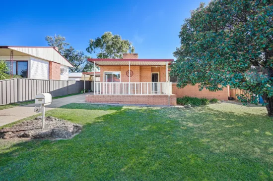 42 Croydon Avenue, Tamworth, NSW 2340
