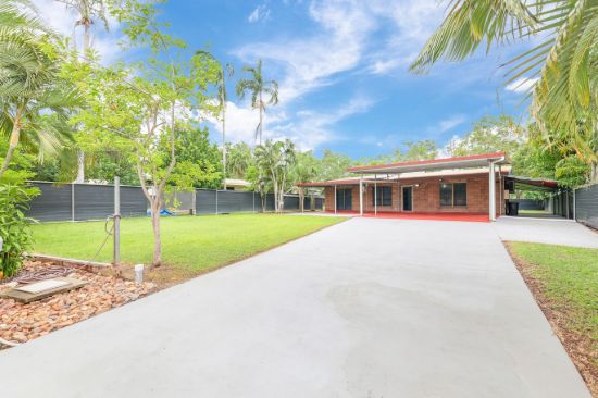 42 Cuthbertson Crescent, Moulden, NT 0830