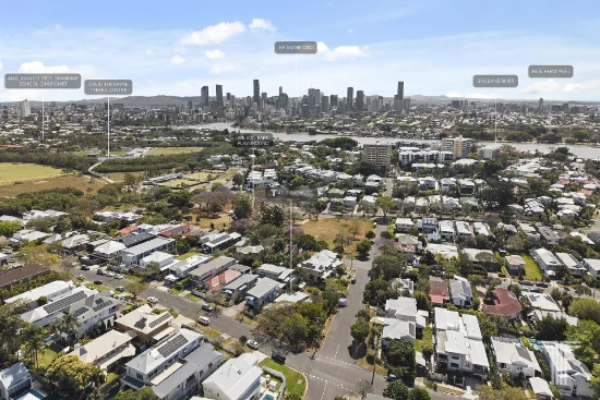 42 Dickens Street, Norman Park, Qld 4170
