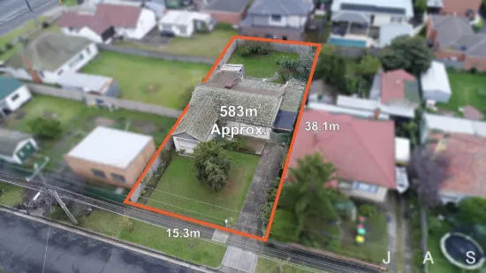 42 Dunedin Street, Maidstone, Vic 3012