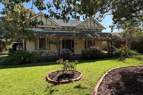42 Dyer Street, Rupanyup, Vic 3388