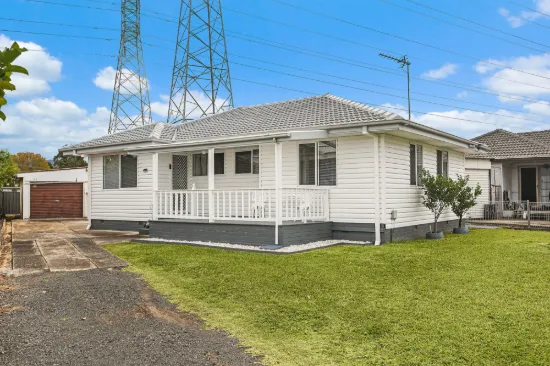 42 Eleebana Crescent, Koonawarra, NSW 2530