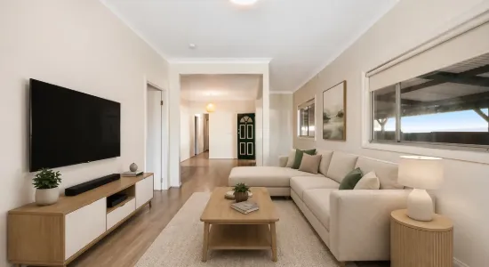 42 Endeavour Road, Georges Hall, NSW 2198