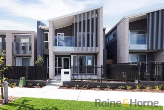 42 Grassbird Avenue, Oran Park, NSW 2570