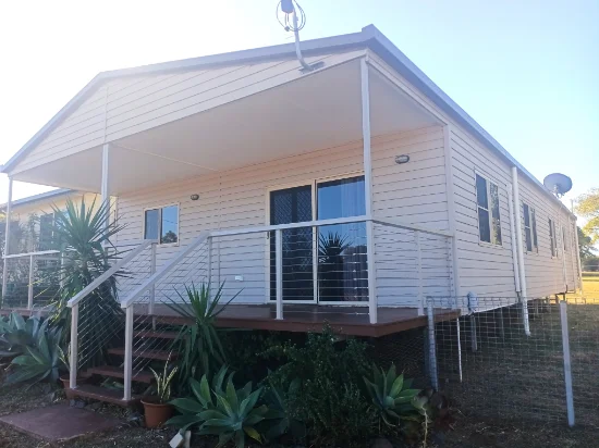 42 Hooper Street, Alpha, Qld 4724