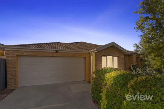 42 Howqua Way, Manor Lakes, Vic 3024