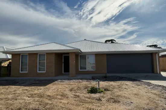42 Isabella Boulevard, Korumburra, Vic 3950