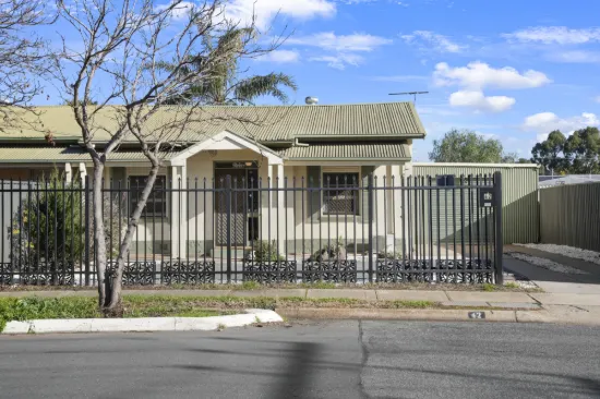42 Kelsey Road, Salisbury North, SA 5108