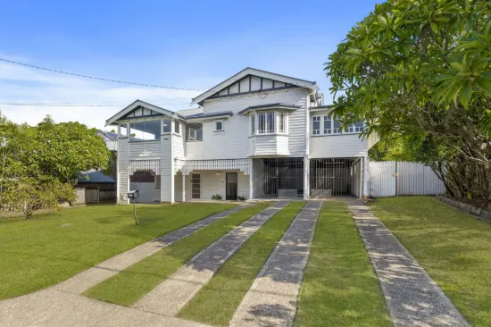 42 Leslie Street, Bardon, Qld 4065