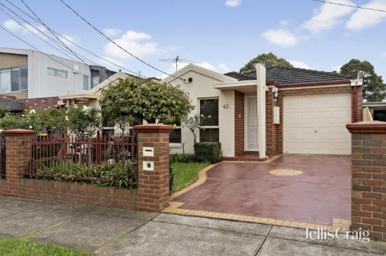 42 Mountain View Avenue, Avondale Heights, Vic 3034