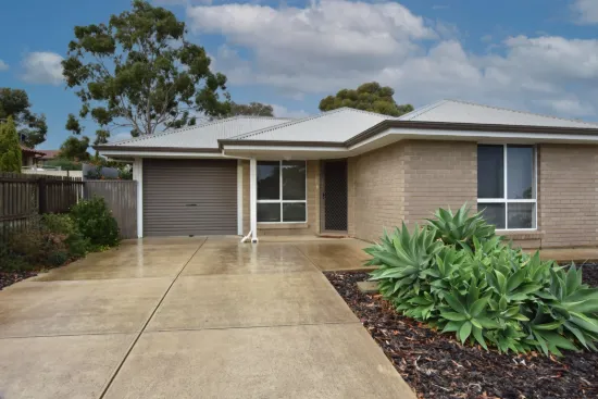 42 Narvik Cres, Hackham West, SA 5163