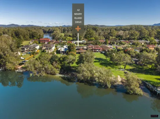 42 Newry Island Drive, Urunga, NSW 2455