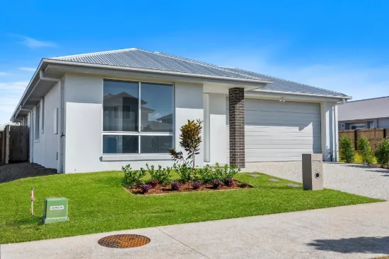 42 North Vlg Dr, Nirimba, Qld 4551