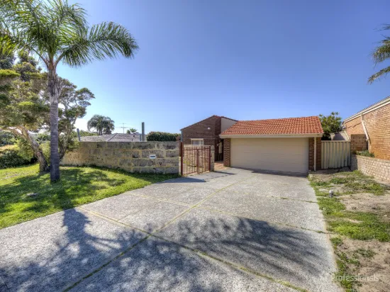 42 Northumberland Avenue, Alexander Heights, WA 6064