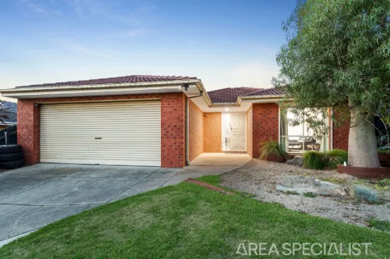 42 Orama Avenue, Carrum Downs, Vic 3201