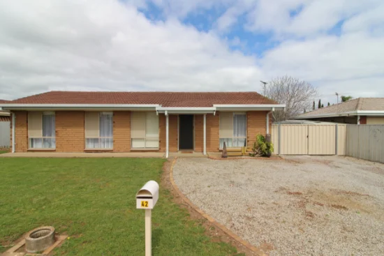 42 Quinliven Road, Aldinga Beach, SA 5173