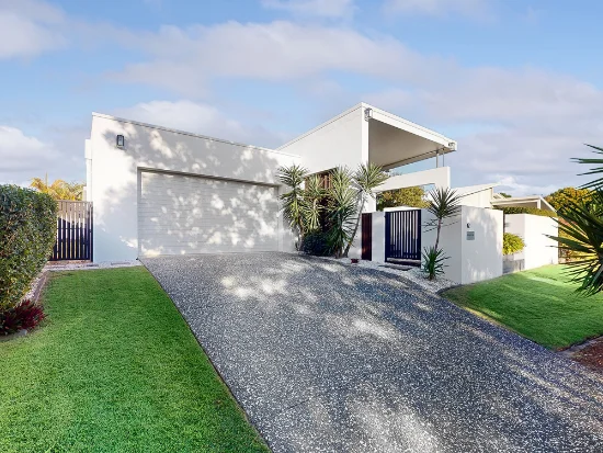 42 Regatta Boulevard, Wurtulla, Qld 4575